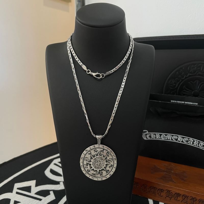 Ch*0me He**ts necklaces